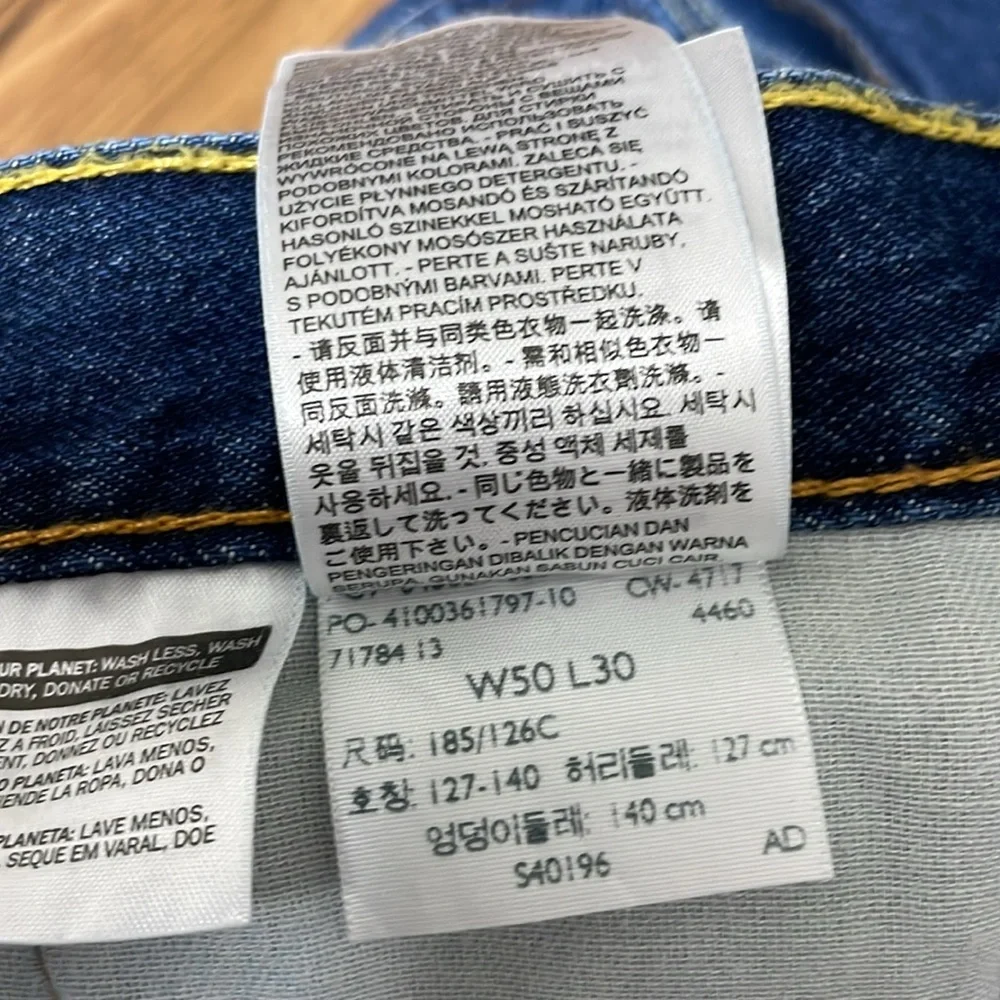 Levi’s Classic 505 Men's Blue Jeans 50 x 30 Straight Leg